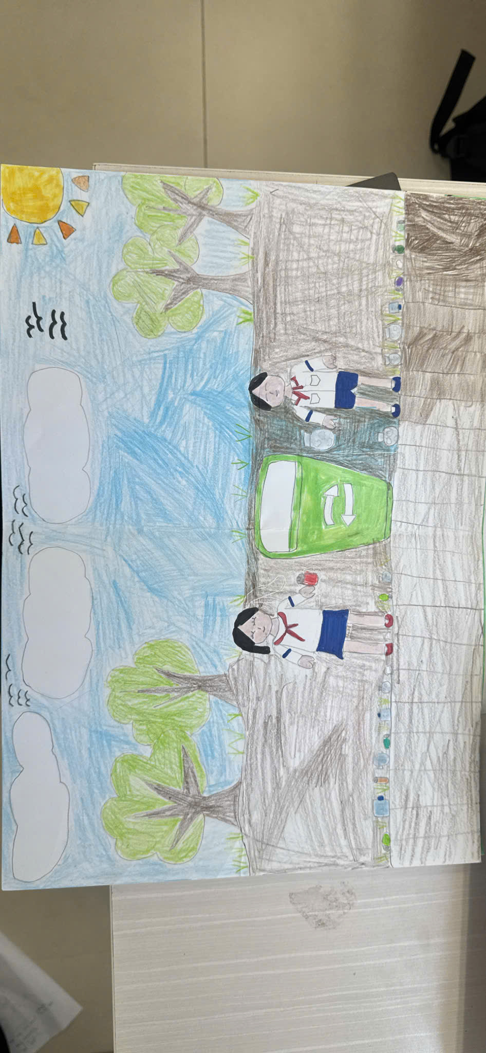 102. Nguyễn Lê Ngân Vy