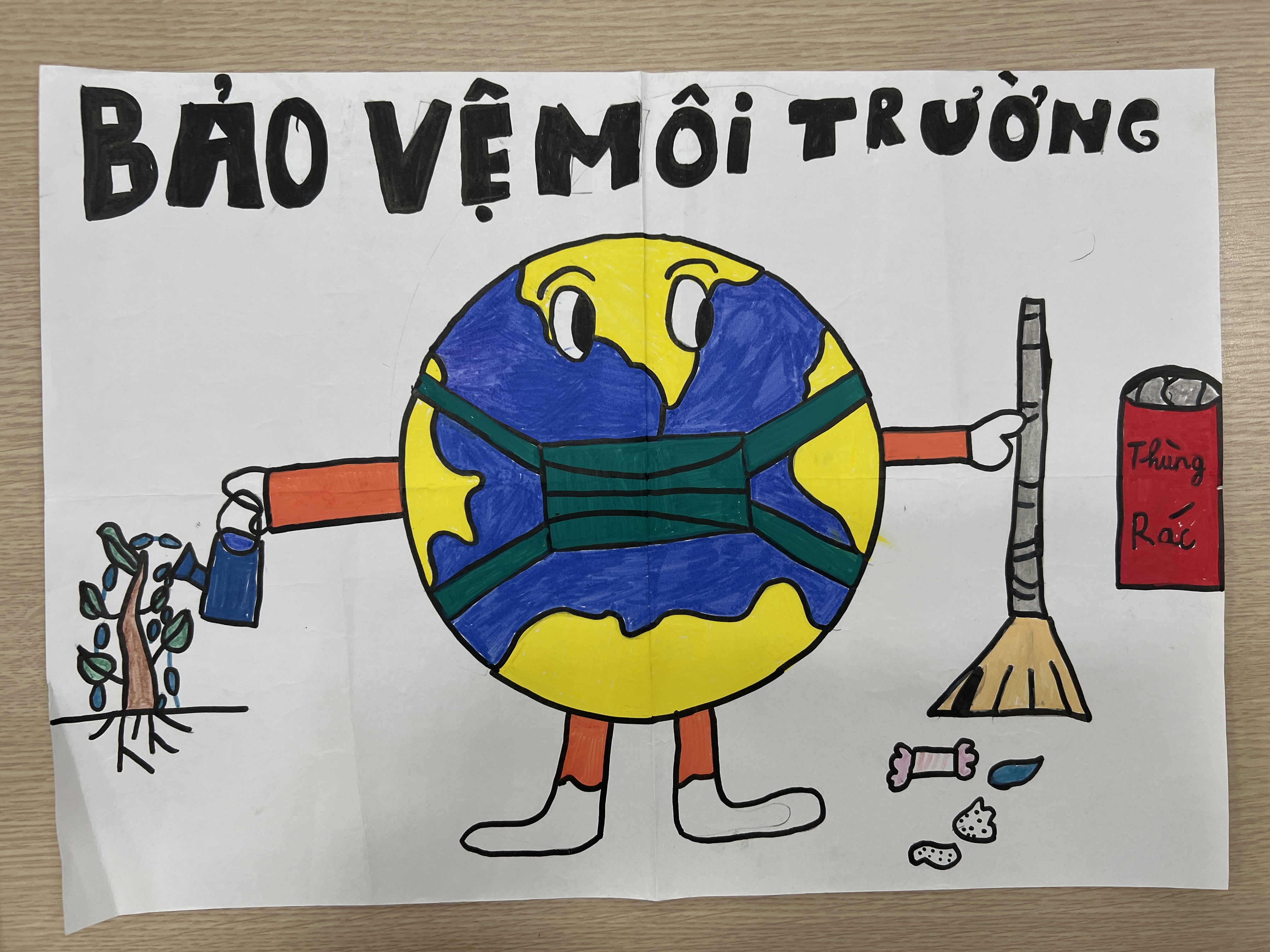 35. Lê Phan Tú Quyên