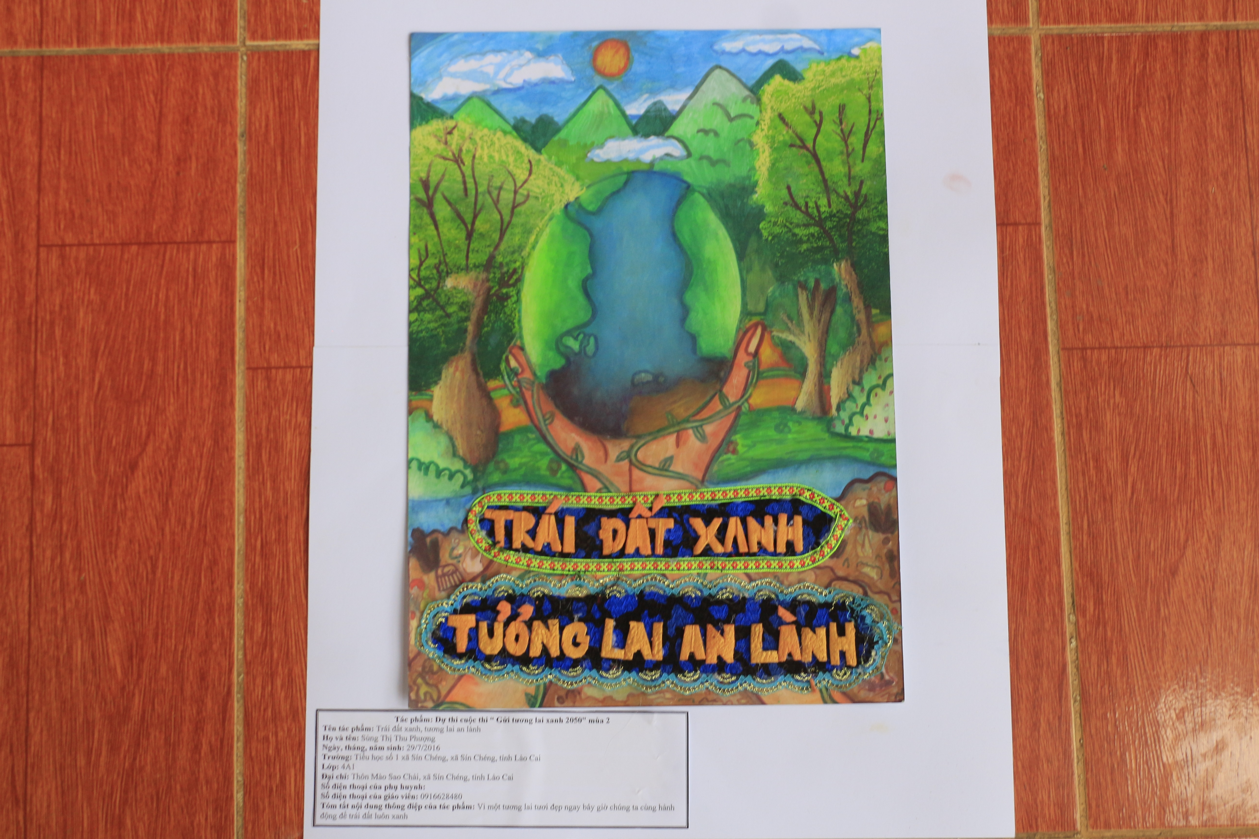 Sùng Thị Thu Phượng