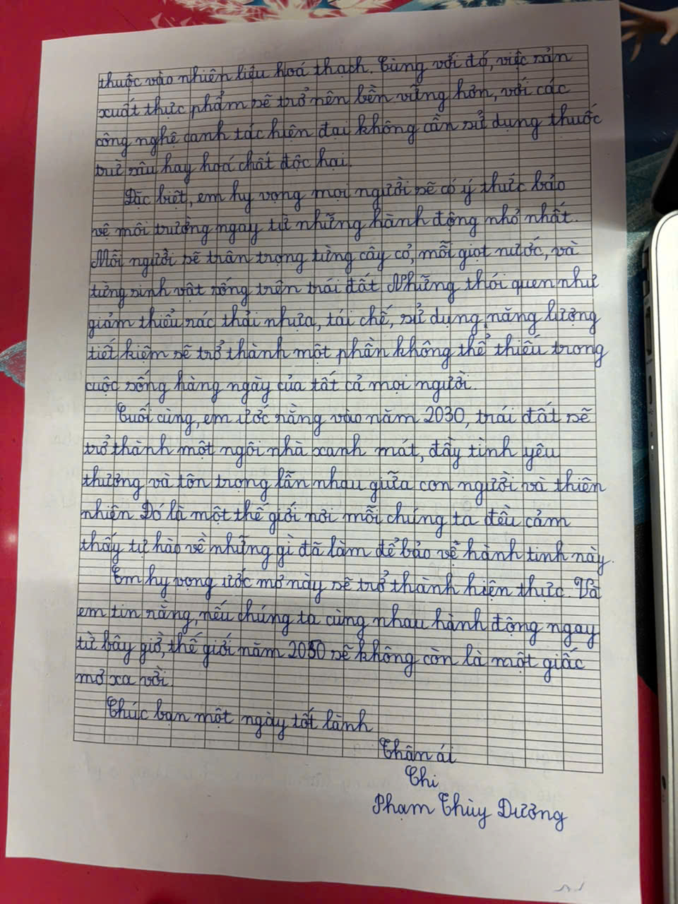 phạm thùy dương